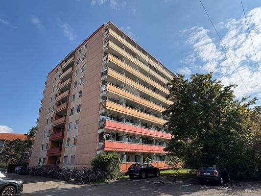 Wohnanlage_Blick vom Hof