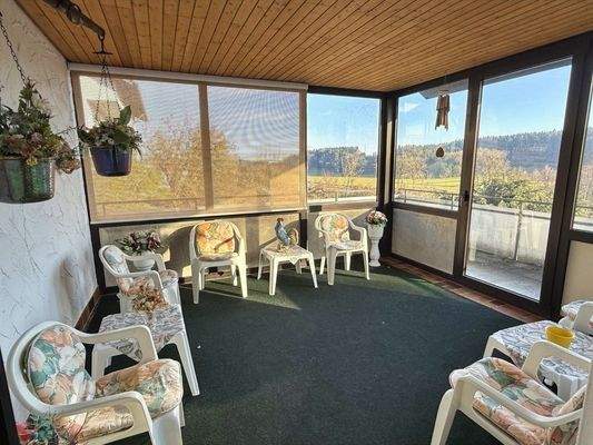 Wintergarten mit Balkon und Weitblick