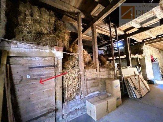 hier gehts in den Gewölbekeller