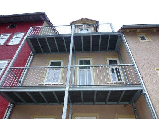 Balkone OG (Wohnung 3) und DG (Wohnung 4)