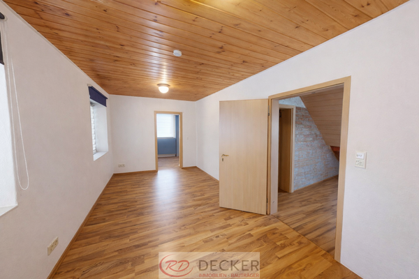 Zimmer mit Anschlussraum