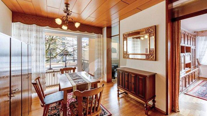 wohnung-baden-baden-esszimmer-wolf-immobilien