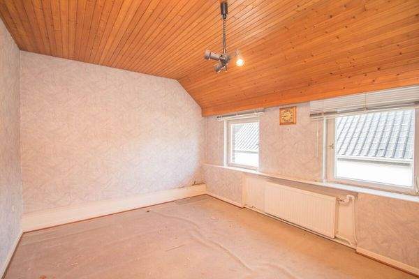 Das Arbeits- / Kinderzimmer im OG