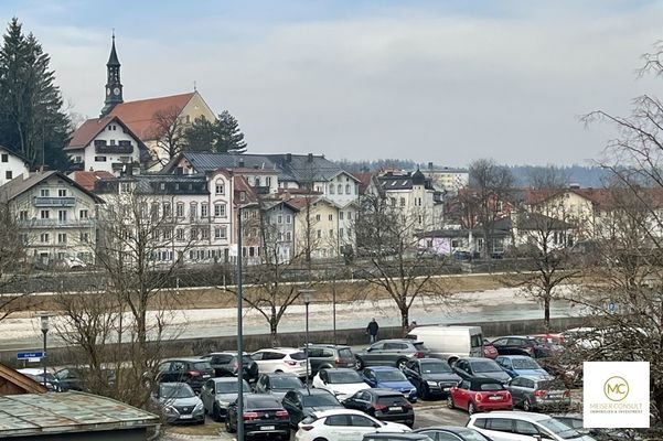 Blick 4 Isar und Hl. Dreifaltigkeit