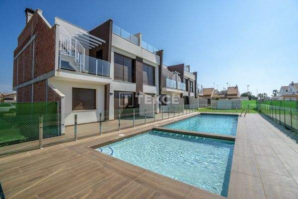 Stylish Flats with Impressive Views in San Pedro del Pinatar