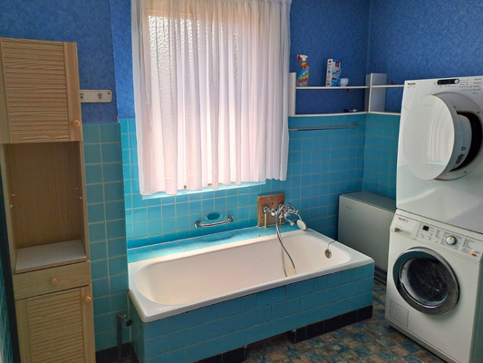 Wannenbad im Erdgeschoss