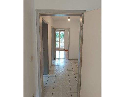 Flur - Ansicht vom Schlafzimmer