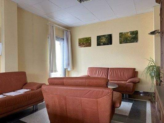 Büro 3 im OG mit Zugang zum Rohbau