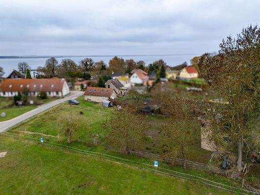 Herrliche Lage am Kummerower See