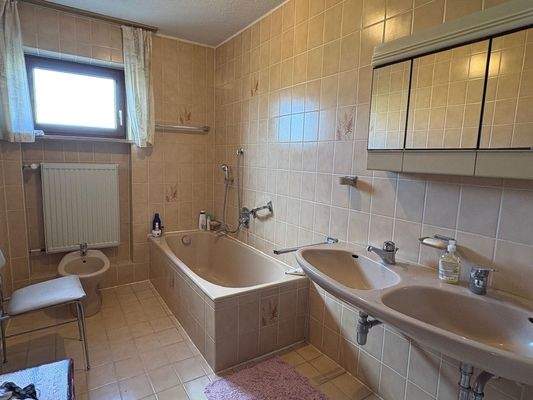 Badezimmer Erdgeschoss