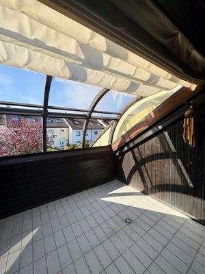 FH557_Dachterrasse mit Rondogard Wintergarten