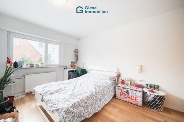 1.OG Schlafzimmer