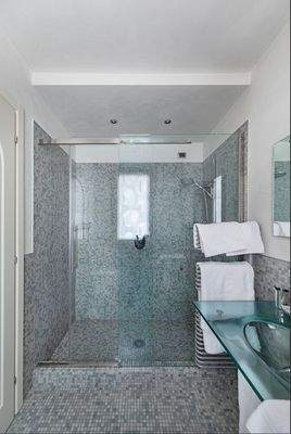 BAGNO DELLA CAMERA 2 - APP. 1P