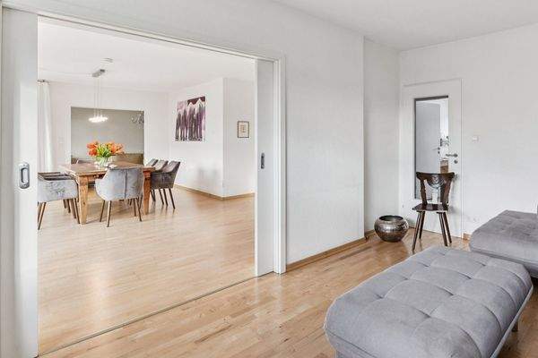 Wohnzimmer kleineres Sofa