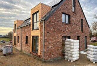 Hausansicht seitlich hinten