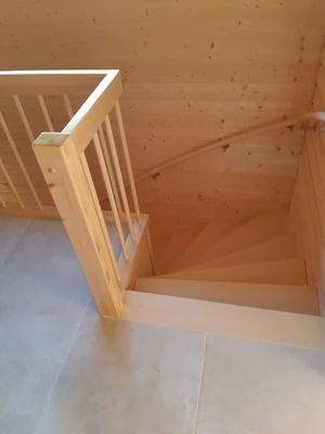 Treppe OG mit Galerie