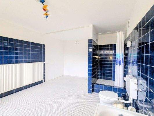 OG Bad groß Innen.jpg