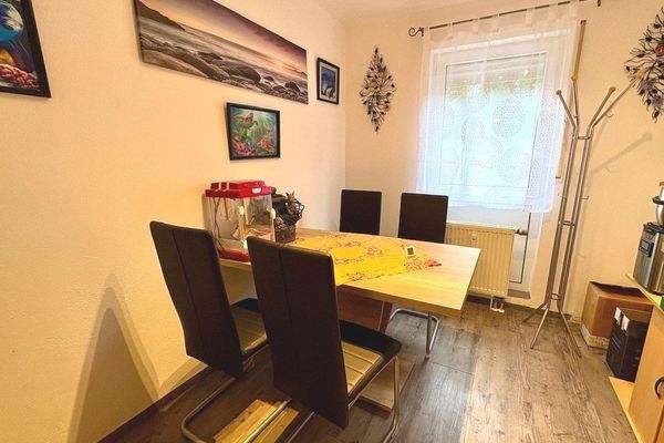 Esszimmer / Kinderzimmer / Büro