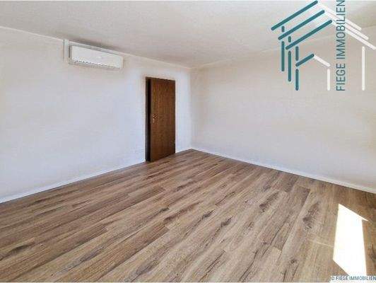 Schlafzimmer 1-1-FWM