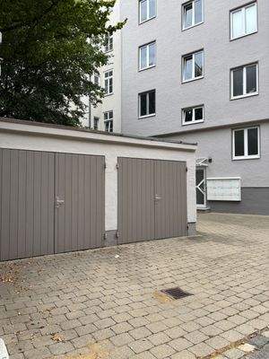 Garage-Ansicht.JPG