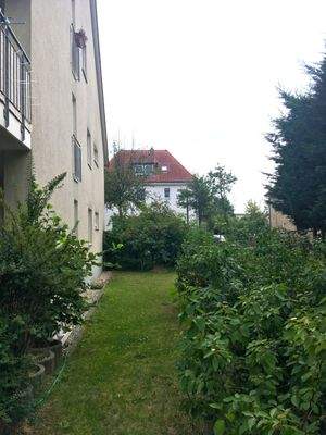 10 Grünstreifen hinten rechts C.JPG