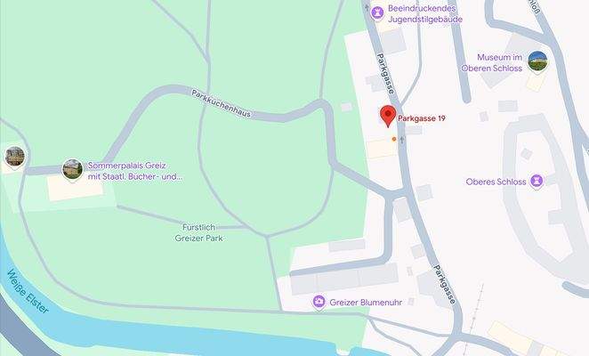 Beeindruckende Lage: Schloss, Weiße Elster, Park