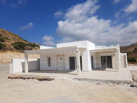 MIT VIDEO! Kreta, Makry Gialos: Neubau - Bungalow mit Pool und Meerblick zu verkaufen