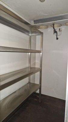 Großzügige Kühlräume