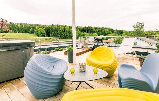Dachterrasse mit Whirlpool