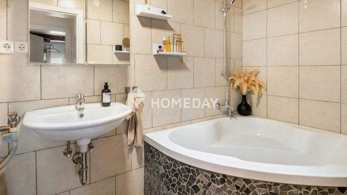 1. OG Badezimmer 2 1