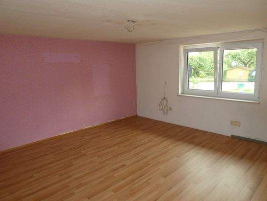 Geräumiges Schlafzimmer