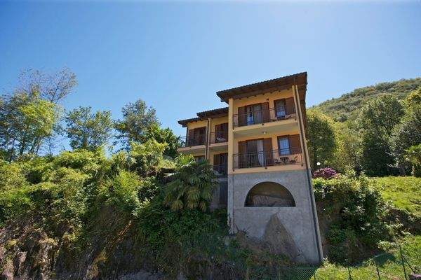 Casa Romantica mit Pool &amp; Traumseesicht. Parkplatz