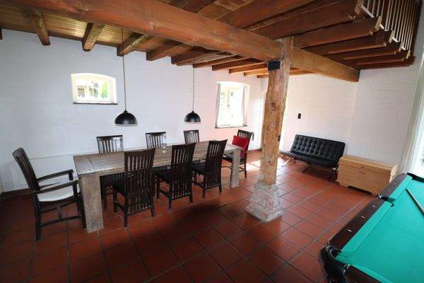 Wohnzimmer/Esszimmer