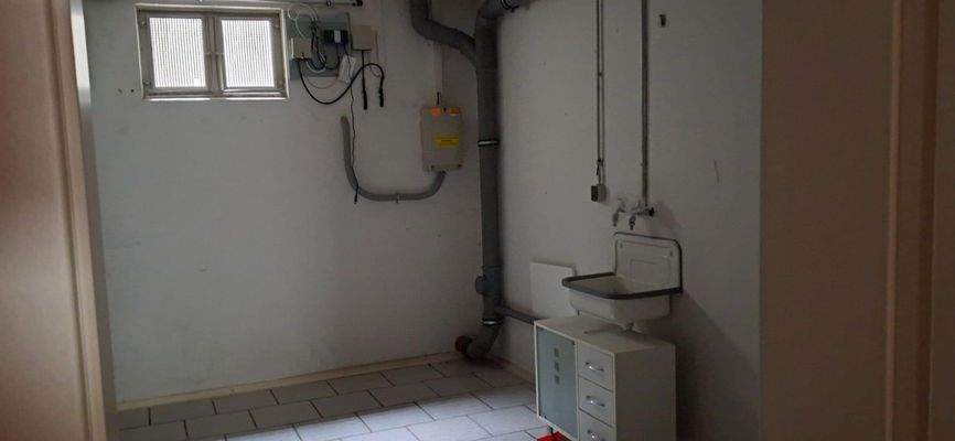 Keller Anschlussraum Waschraum