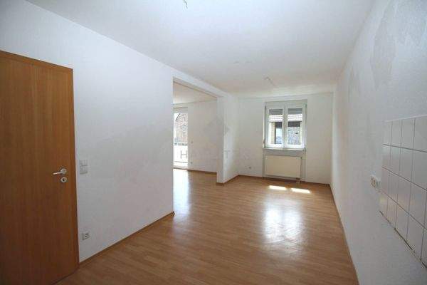 Küche und Esszimmer