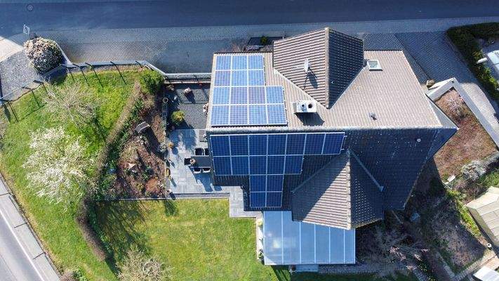 60 Vogelperspektive Dach