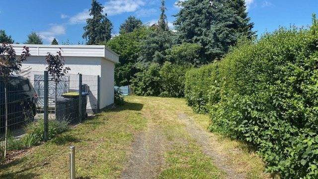 Zufahrt zum Grundstück