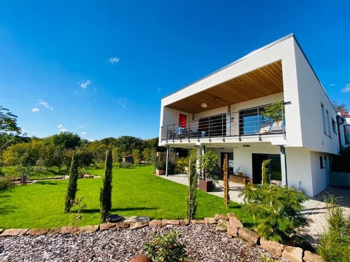 Wohlfühlwohnen in Großsteinhausen – Exklusiver Bungalow mit wunderschönem Ausblick