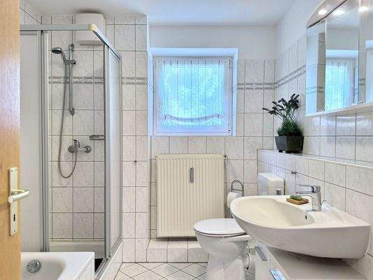 Vollbad Obergeschosswohnung