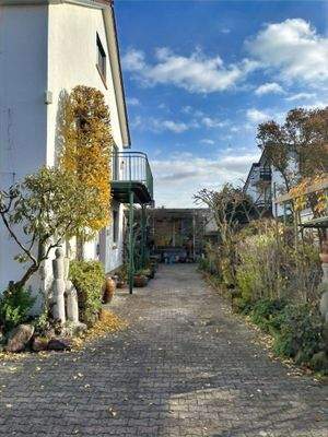 Einfahrt Zugang Halle