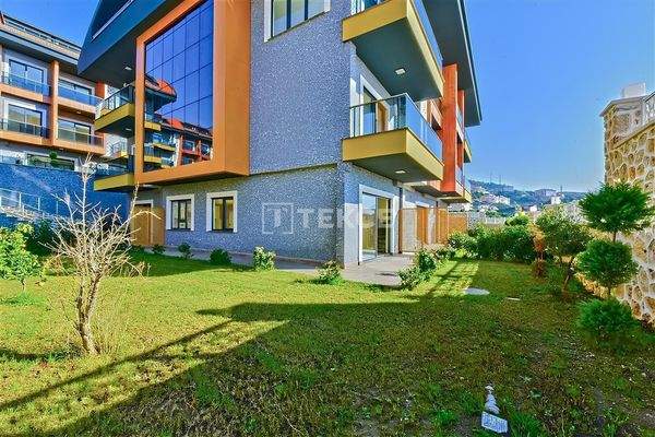 Apartments Within a Nature-View Complex in Alanya