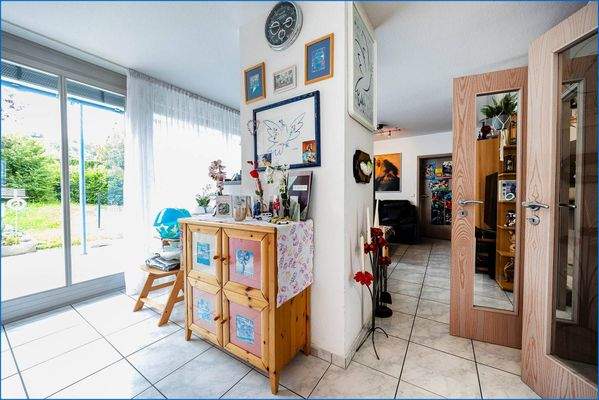 EG Blick ins Wohnzimmer