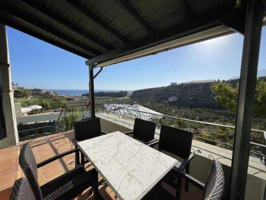 Südostkreta, Aspros Potamos: Wunderschöne Villa, nahe dem Meer und Makry Gialos, zu verkaufen