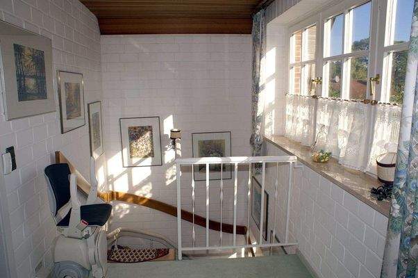 Treppenaufgang Obergeschoss 98.JPG