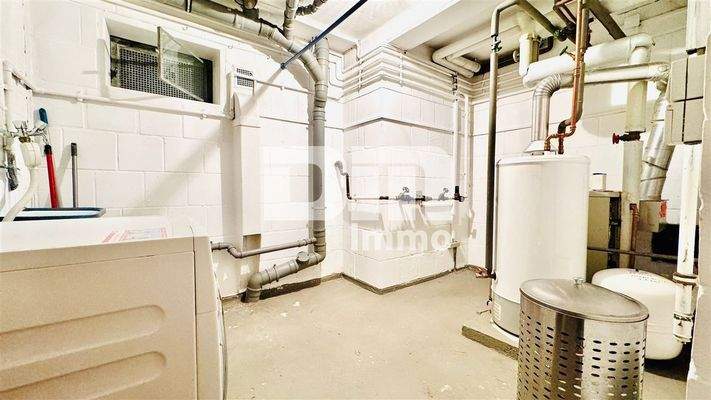 Souterrain Technikraum / Waschküche