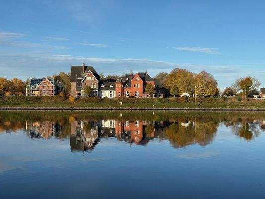 Ansicht von der gegenüberliegenden Seite