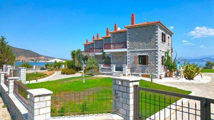 e8f49e5f914540e8b027e88564bed9ca-original