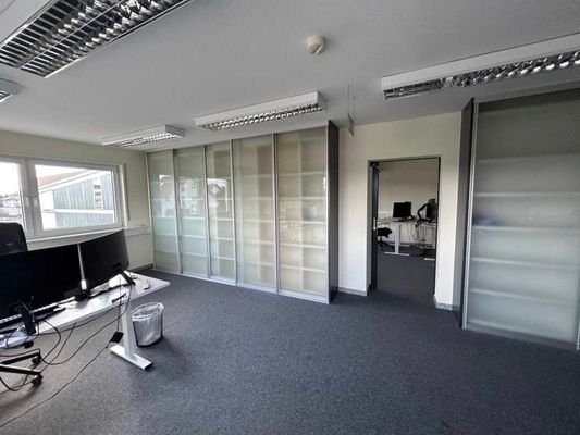 1. OG Büro