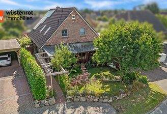 Drohnenaufnahme Hausfront