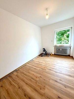 Kinder-/Gästezimmer, Büro